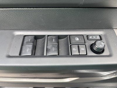 2026 Toyota Tundra 4WD 4WD Platinum Hybrid CrewMax 5.5' Bed (Natl)