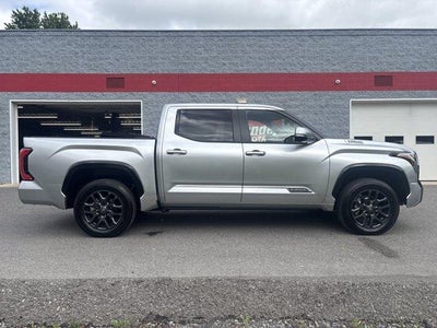 2026 Toyota Tundra 4WD 4WD Platinum Hybrid CrewMax 5.5' Bed (Natl)
