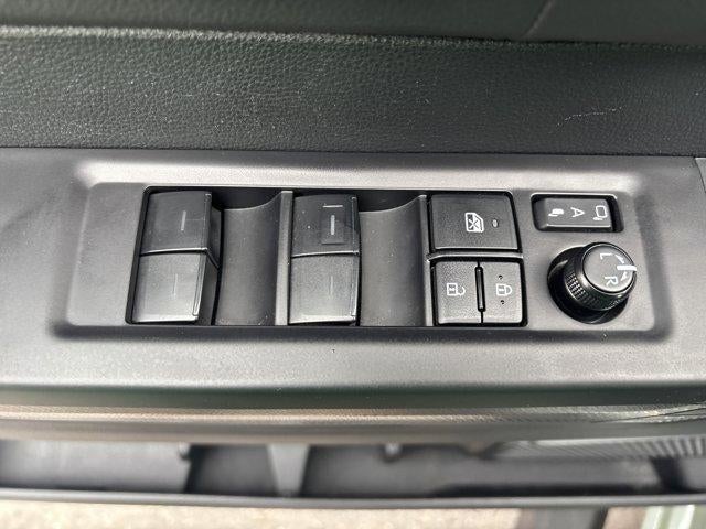 2022 Toyota Tundra 4WD 4WD TRD Pro Hybrid CrewMax 5.5' Bed (Natl)