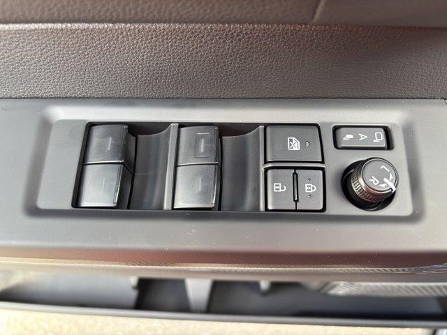 2026 Toyota Tundra 4WD 4WD TRD Pro Hybrid CrewMax 5.5' Bed (Natl)