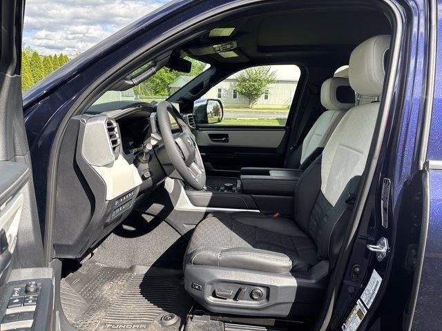2025 Toyota Tundra 4WD 4WD Capstone Hybrid CrewMax 5.5' Bed (Natl)