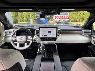 2025 Toyota Tundra 4WD 4WD Capstone Hybrid CrewMax 5.5' Bed (Natl)