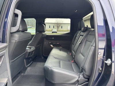 2025 Toyota Tundra 4WD 4WD Limited CrewMax 5.5' Bed (Natl)