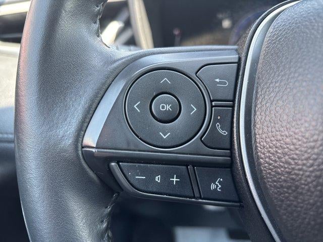 2025 Toyota Corolla Cross XLE 4WD (Natl)