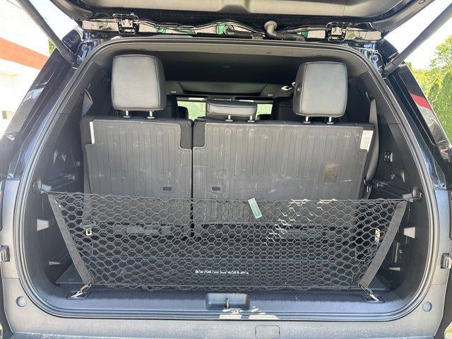 2026 Toyota Sequoia Platinum 4WD (Natl)