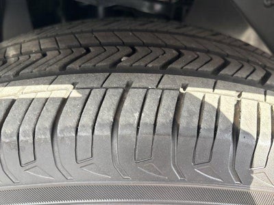 2025 Toyota Sequoia SR5 4WD (SE)