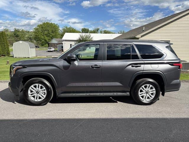 2025 Toyota Sequoia SR5 4WD (SE)