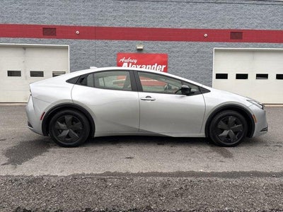 2024 Toyota Prius LE (Natl)
