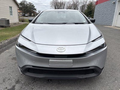 2024 Toyota Prius LE (Natl)