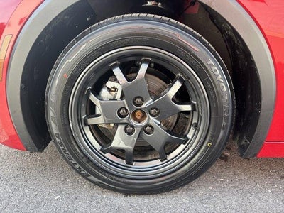 2025 Toyota Prius LE (Natl)