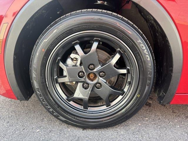 2025 Toyota Prius LE (Natl)