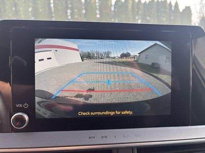 2025 Toyota Prius LE (Natl)