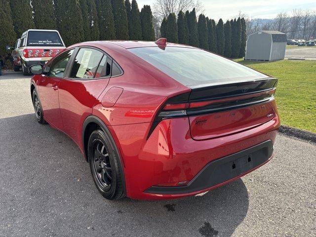 2025 Toyota Prius LE (Natl)