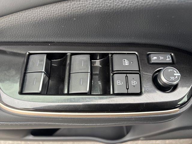 2026 Toyota Crown Platinum AWD (Natl)