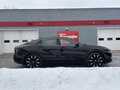 2026 Toyota Crown Platinum AWD (Natl)