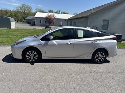 2020 Toyota Prius XLE AWD-e (Natl)