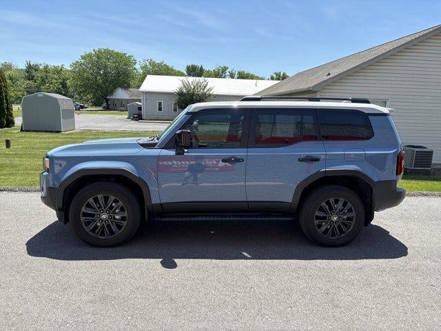 2026 Toyota Land Cruiser 4WD (Natl)