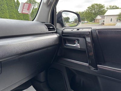 2016 Toyota 4Runner 4WD 4dr V6 Trail (Natl)