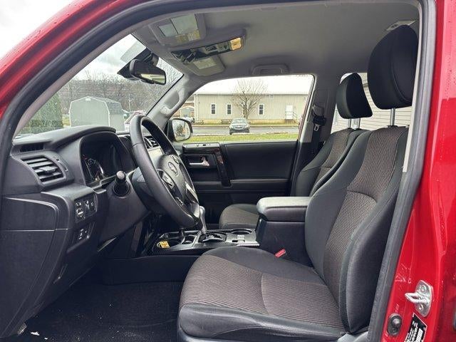 2024 Toyota 4Runner TRD Off Road 4WD (Natl)