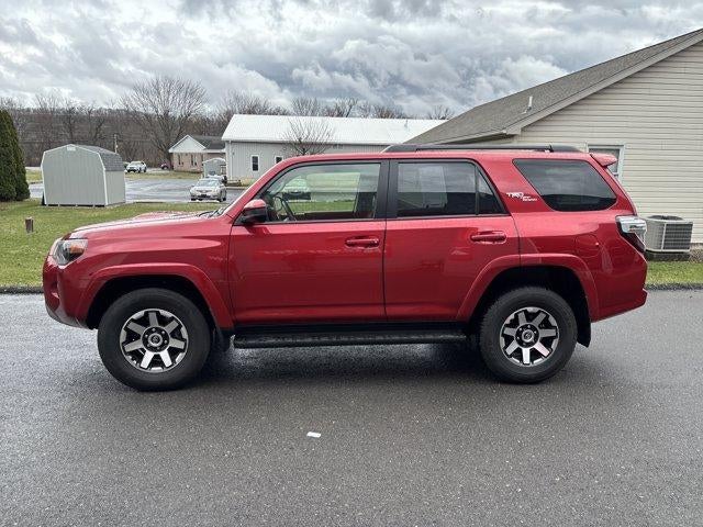 2024 Toyota 4Runner TRD Off Road 4WD (Natl)