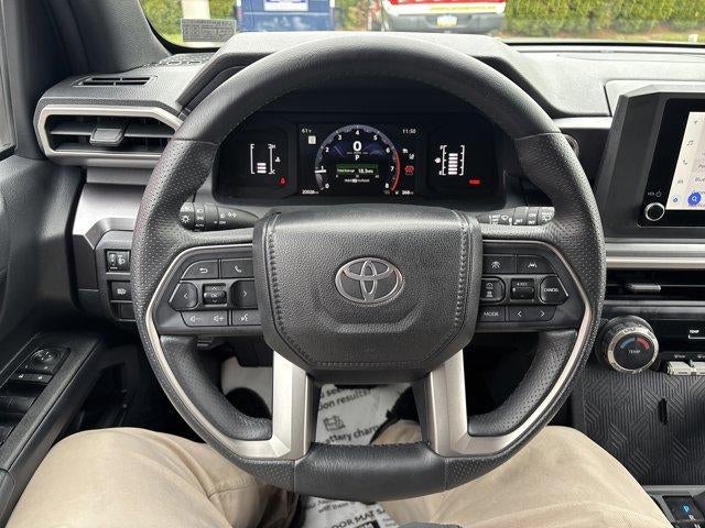 2025 Toyota 4Runner SR5 4WD (GS)