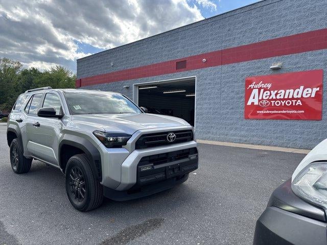2025 Toyota 4Runner SR5 4WD (GS)