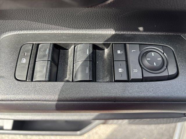 2025 Toyota 4Runner SR5 4WD (GS)