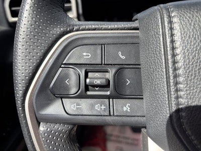 2025 Toyota 4Runner SR5 4WD (GS)