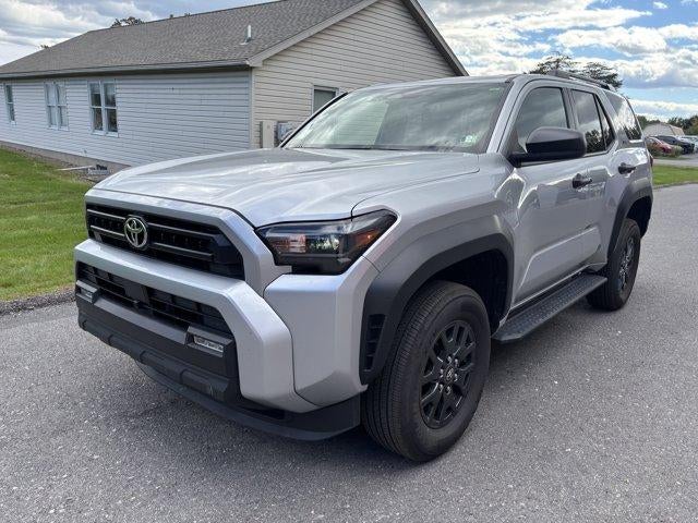 2025 Toyota 4Runner SR5 4WD (GS)