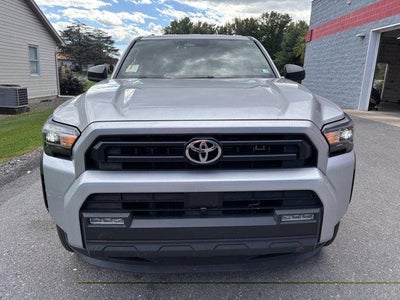2025 Toyota 4Runner SR5 4WD (GS)