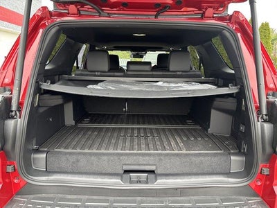 2026 Toyota 4Runner Hybrid Limited 4WD (Natl)