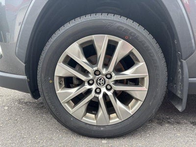 2019 Toyota RAV4 Limited AWD (GS)