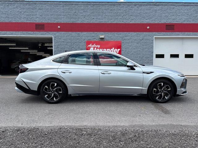 2025 Hyundai SONATA SEL FWD