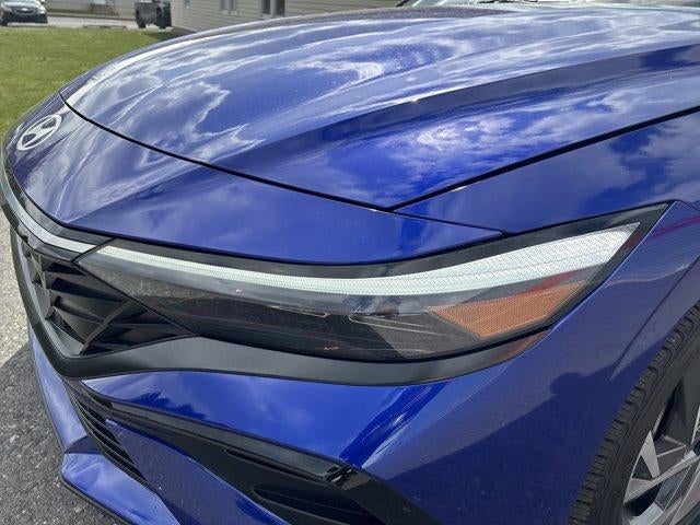 2024 Hyundai ELANTRA SEL IVT