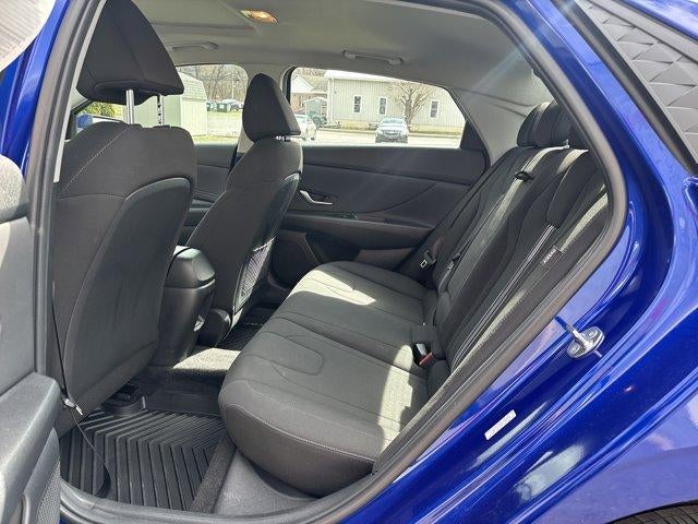 2024 Hyundai ELANTRA SEL IVT