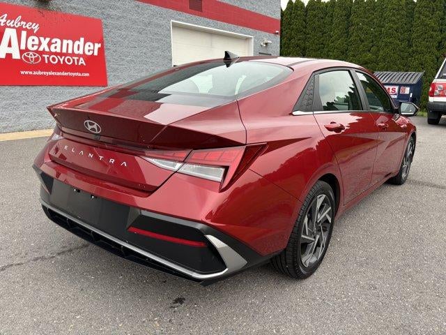 2025 Hyundai ELANTRA SEL Convenience IVT