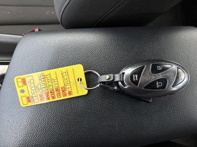 2025 Hyundai ELANTRA SEL Convenience IVT