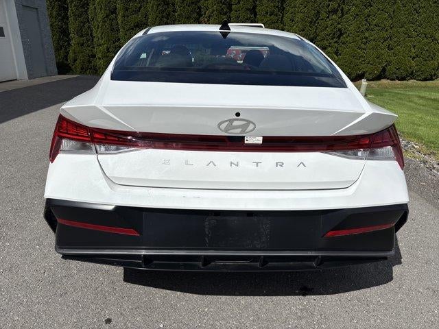 2025 Hyundai ELANTRA SEL Convenience IVT