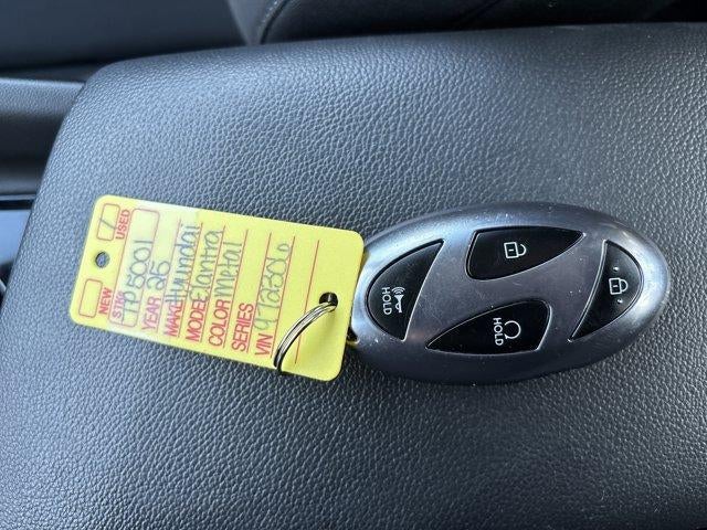 2025 Hyundai ELANTRA SEL Convenience IVT
