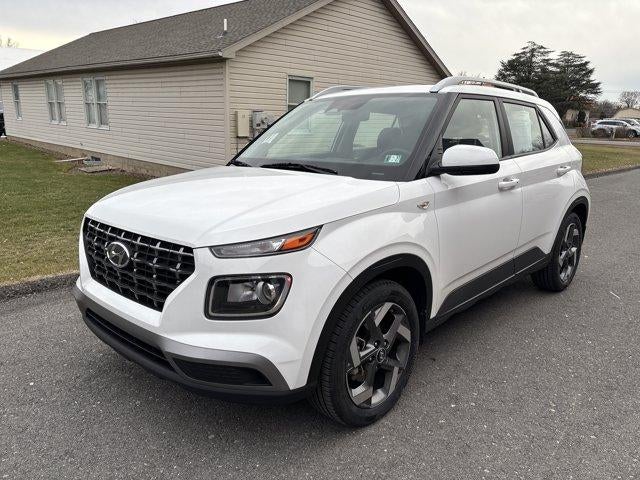 2024 Hyundai VENUE SEL IVT