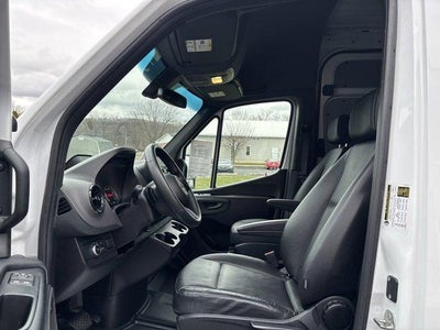 2025 Mercedes-Benz Sprinter Cargo Van 2500 Standard Roof I4 Diesel 144" RWD