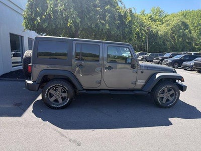 2016 Jeep Wrangler Unlimited 4WD 4dr Sport