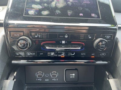 2025 Jeep Grand Cherokee Laredo X 4x4