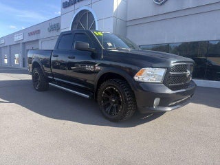 2016 RAM 1500 4WD Quad Cab 6.4 Ft Box Express