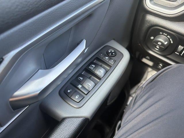 2019 RAM 1500 Big Horn/Lone Star 4x4 Crew Cab 5'7" Box