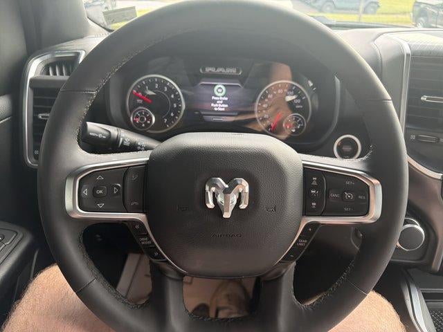 2026 RAM 1500 Big Horn 4x4 Crew Cab 5'7" Box