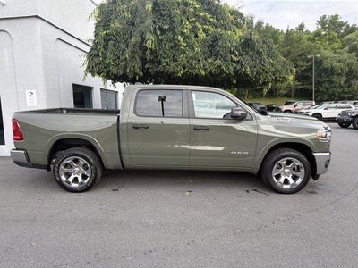 2026 RAM 1500 Big Horn 4x4 Crew Cab 5'7" Box