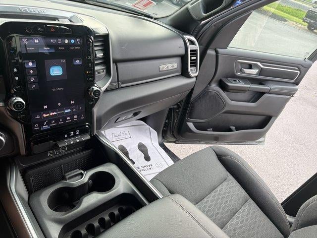 2026 RAM 1500 Big Horn 4x4 Crew Cab 5'7" Box
