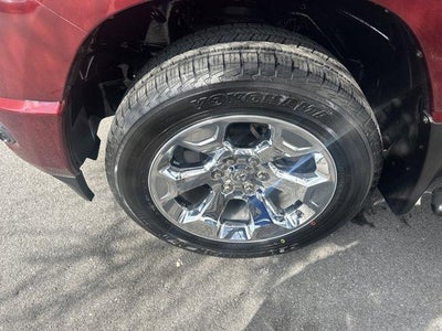 2020 RAM 1500 Big Horn 4x4 Crew Cab 5'7" Box