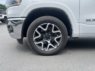 2026 RAM 1500 Laramie 4x4 Crew Cab 5'7" Box